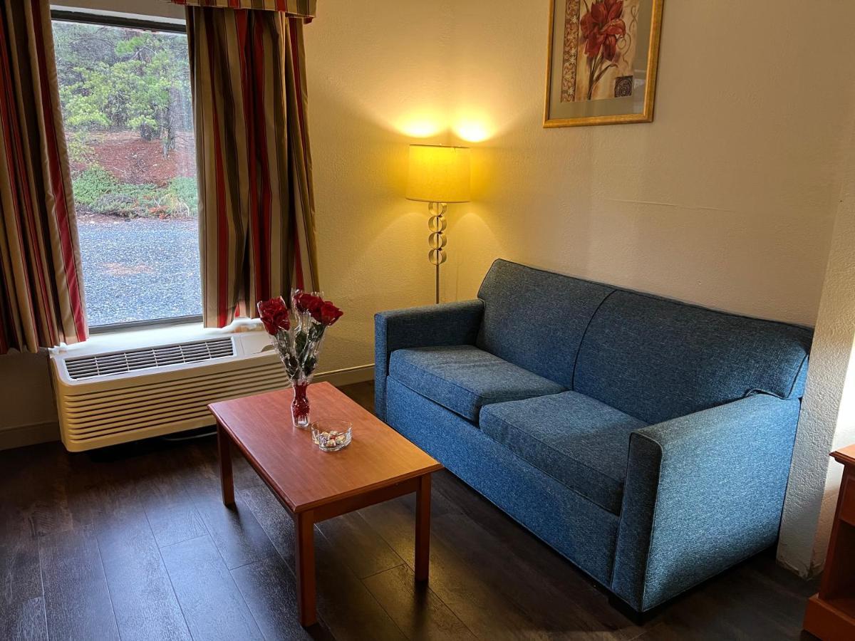 Quality Suites Altavista - Lynchburg South エクステリア 写真