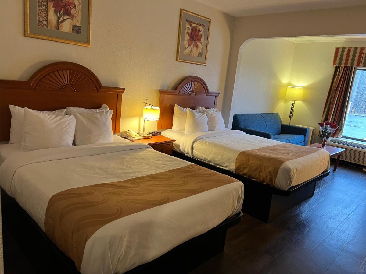 Quality Suites Altavista - Lynchburg South エクステリア 写真