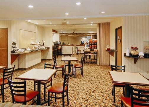 Quality Suites Altavista - Lynchburg South レストラン 写真